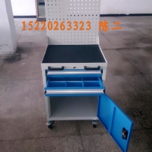 移动工具车